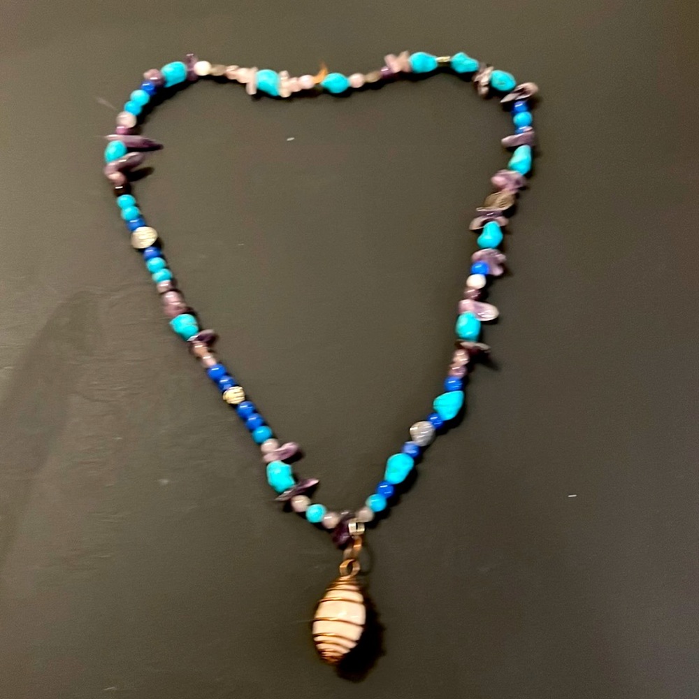 Necklace with Rose Quartz pendant